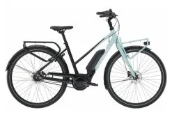 Vélo De Ville Électrique Trek District+ 2 Stagger Shimano Nexus 7V 500wh Noir / Bleu Clair 2023