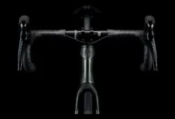 Vélo De Route Trek Emonda SL 6 Pro Disc Shimano Ultegra 11V Lithium Grey/Brushed Chrome 2022 11 Vélo De Route Trek Emonda SL 6 Pro Disc Shimano Ultegra 11V Lithium Grey/Brushed Chrome 2022 -Électrique Shop 16039005ee393d1cef170.74172435 1