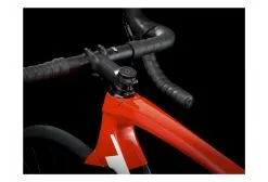 Vélo De Route Trek Emonda SL 6 Disc Shimano Ultegra 11V Trek Black/Radioactive Red 2022 -Électrique Shop 16078815eeb11a1b55869.19039452