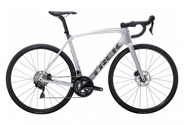 Vélo De Route Trek Emonda SL 5 Disc Shimano 105 11V Lithium Quicksilver/Brushed Chrome 2022 3 Vélo De Route Trek Emonda SL 5 Disc Shimano 105 11V Lithium Quicksilver/Brushed Chrome 2022
