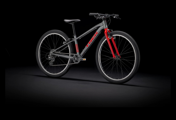 VTT Enfant Trek Wahoo 26'' Shimano Altus 8V Noir/Rouge 2022 4 VTT Enfant Trek Wahoo 26'' Shimano Altus 8V Noir/Rouge 2022 – Image 2