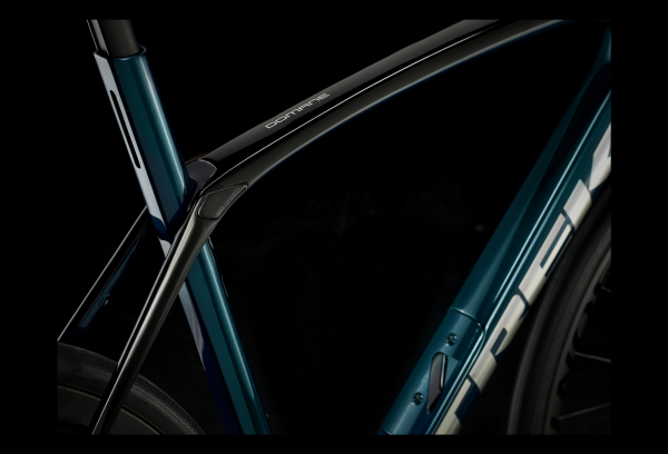 Vélo De Route Trek Domane SL 7 Disc Sram Force ETap 12V Dark Aquatic/Trek Black 2023 6 Vélo De Route Trek Domane SL 7 Disc Sram Force ETap 12V Dark Aquatic/Trek Black 2023 – Image 5