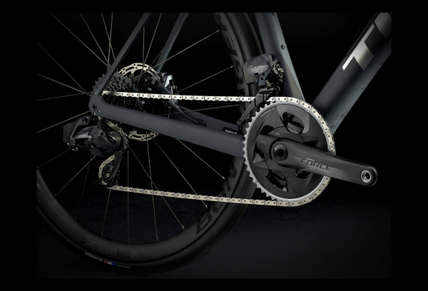 Vélo De Route Trek Domane SL 7 Disc Sram Force AXS 12V Matte Charcoal/Trek Black 2023 4 Vélo De Route Trek Domane SL 7 Disc Sram Force AXS 12V Matte Charcoal/Trek Black 2023 – Image 2