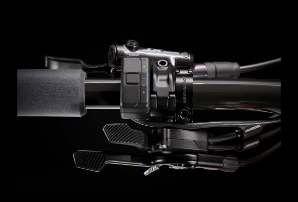 VTT Électrique Tout-Suspendu Trek E-Caliber 9.8 Shimano XT 12V 250 Wh 29'' Gloss Alpine Navy Smoke 2022 7 VTT Électrique Tout-Suspendu Trek E-Caliber 9.8 Shimano XT 12V 250 Wh 29'' Gloss Alpine Navy Smoke 2022 – Image 5